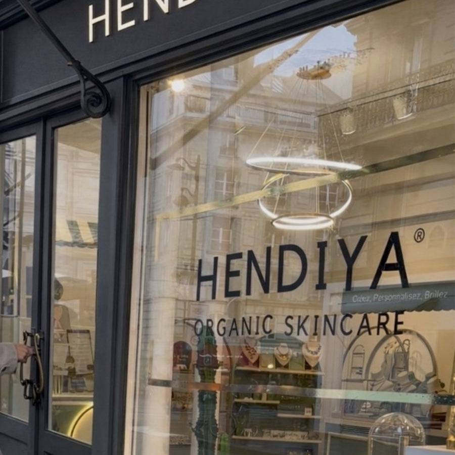 Hendiya_PARIS.jpg